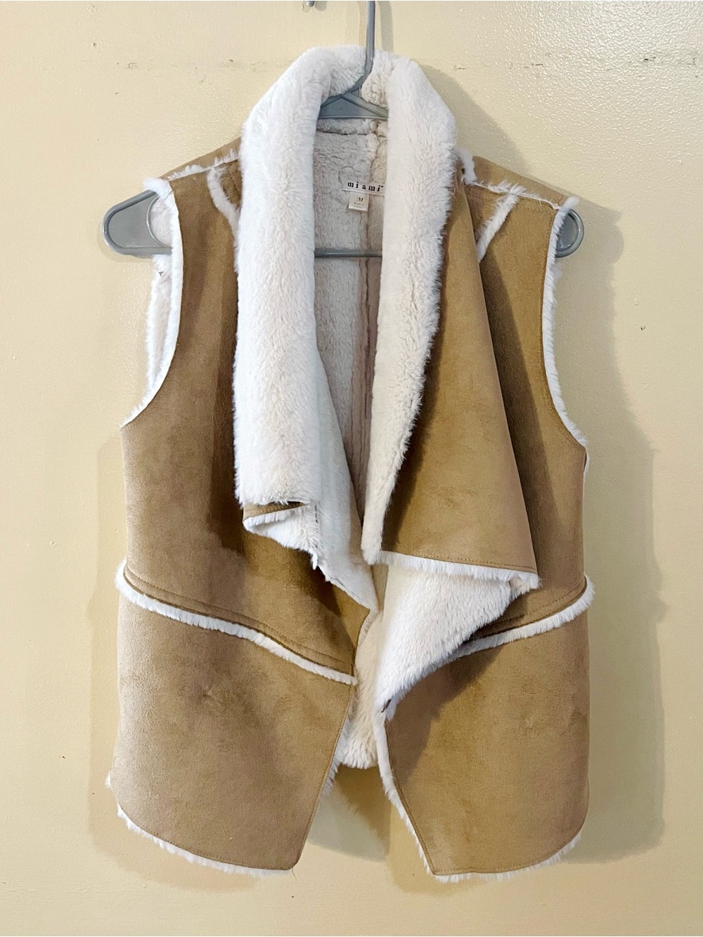 Faux Suede Shearling Vest - Camel/White